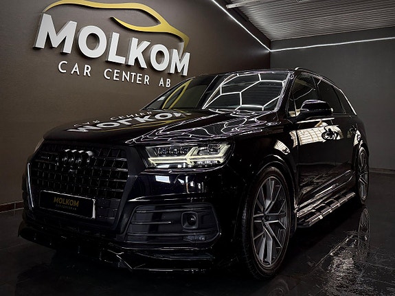 Audi Q7 8 of 27