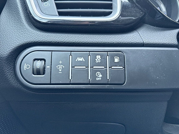 Kia Ceed 17 of 19