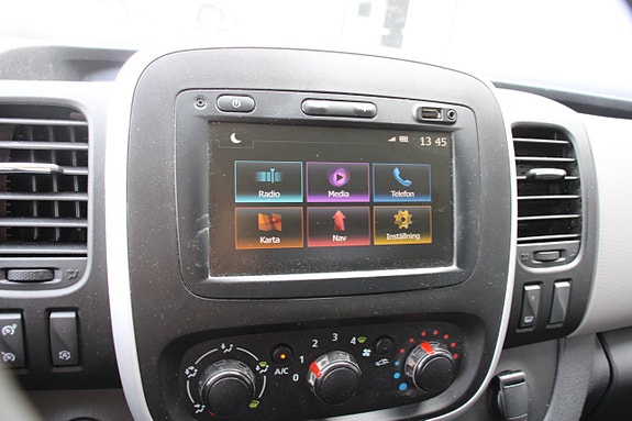 Renault Trafic 18 of 18