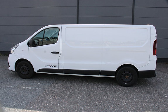 Renault Trafic 2 of 18