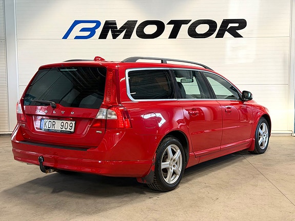 Volvo V70 5 of 15