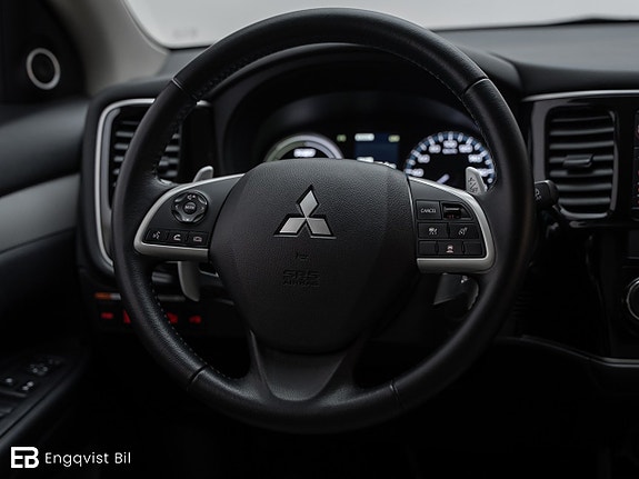 Mitsubishi Outlander 20 of 30