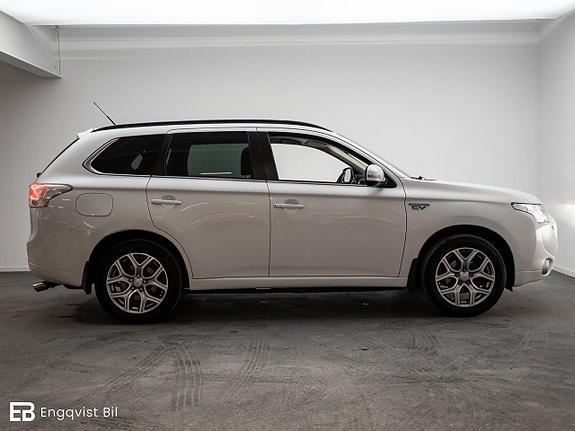 Mitsubishi Outlander 14 of 30