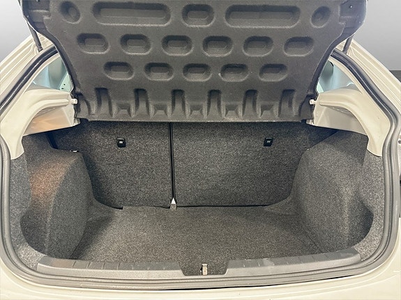 Seat Ibiza 13 of 15