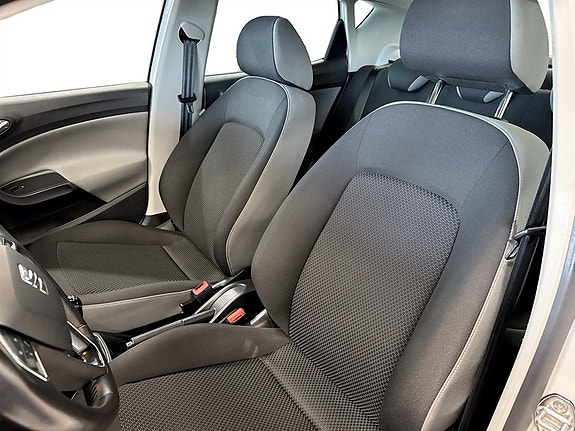 Seat Ibiza 5 of 15
