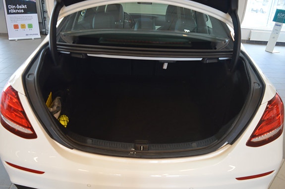 Mercedes-Benz E220 d 22 of 23