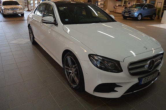 Mercedes-Benz E220 d 9 of 23