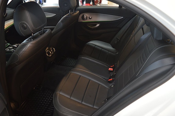 Mercedes-Benz E220 d 21 of 23