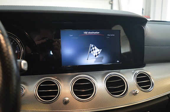 Mercedes-Benz E220 d 19 of 23
