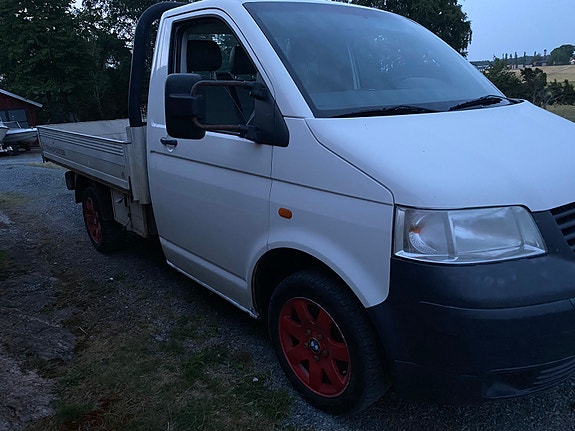 Volkswagen Transporter 2 of 3