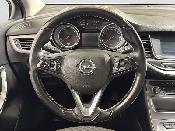 Opel Astra 13 of 17