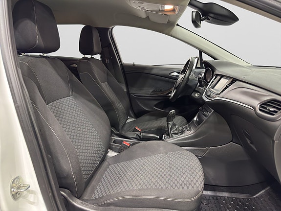 Opel Astra 9 of 17