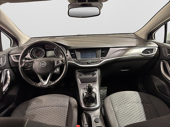 Opel Astra 12 of 17