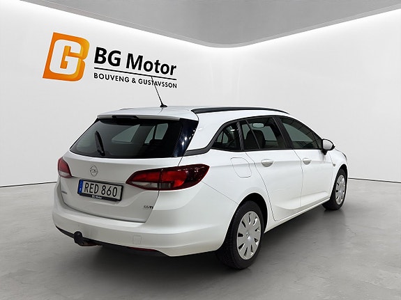 Opel Astra 4 of 17
