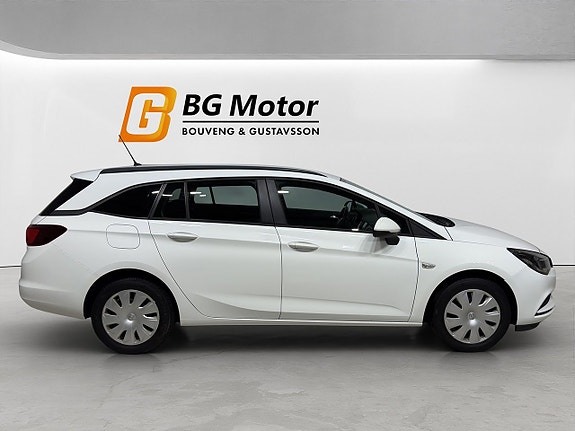 Opel Astra 3 of 17