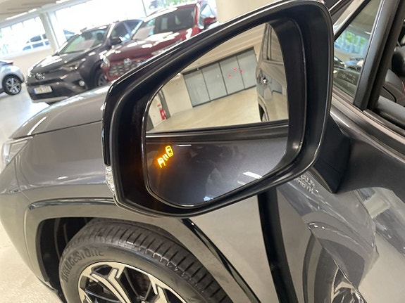 Toyota RAV4 18 of 19