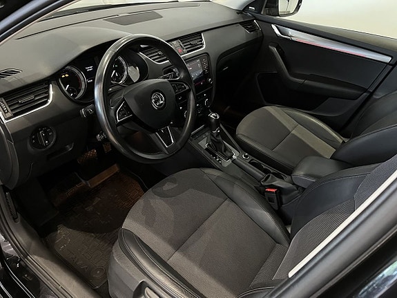 Skoda Octavia 11 of 21