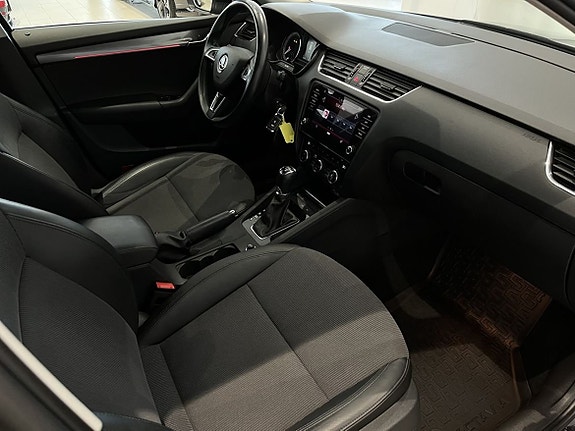 Skoda Octavia 9 of 21