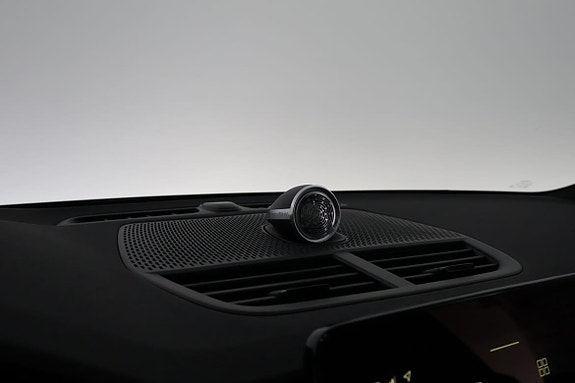 Polestar 2 16 of 22