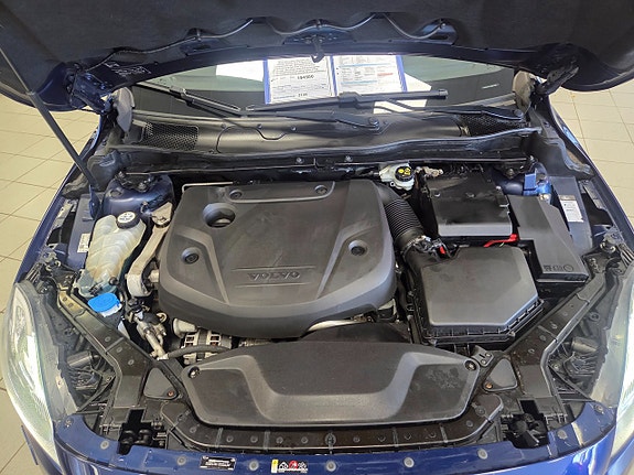 Volvo V40 17 of 25