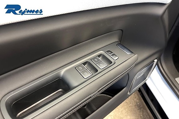 Polestar 4 20 of 24