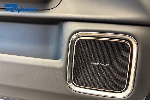 Polestar 4 19 of 24