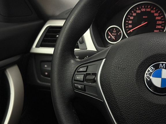 BMW 320d 8 of 20