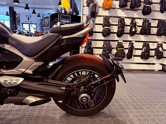 Triumph Rocket 3 GT 14 of 17