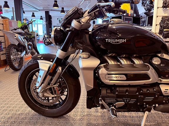 Triumph Rocket 3 GT 13 of 17