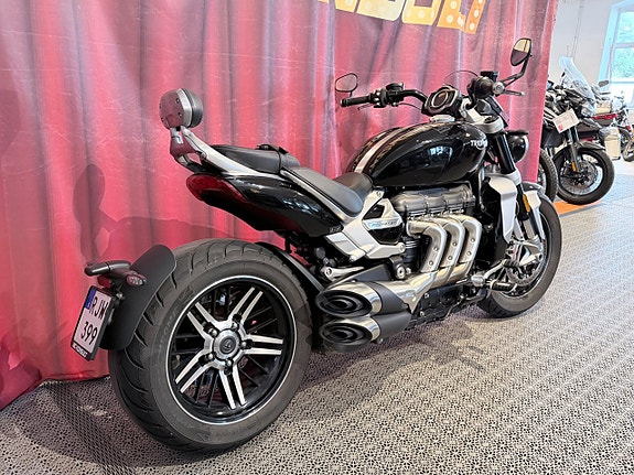 Triumph Rocket 3 GT 3 of 17