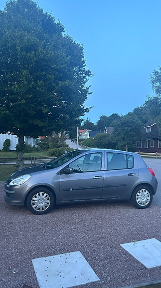 Renault Clio 3 of 4