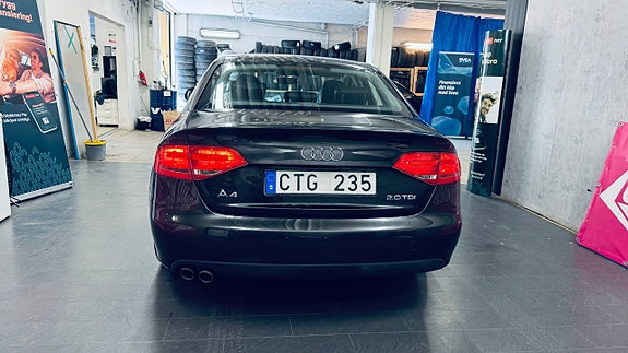 Audi A4 5 of 20