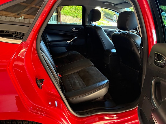 Ford Mondeo 9 of 9