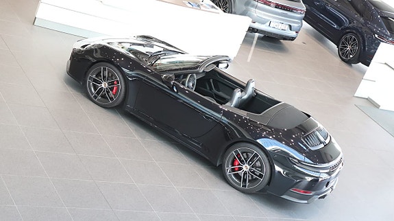 Porsche 911 6 of 10