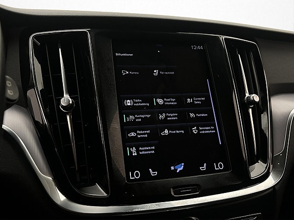 Volvo V60 21 of 30