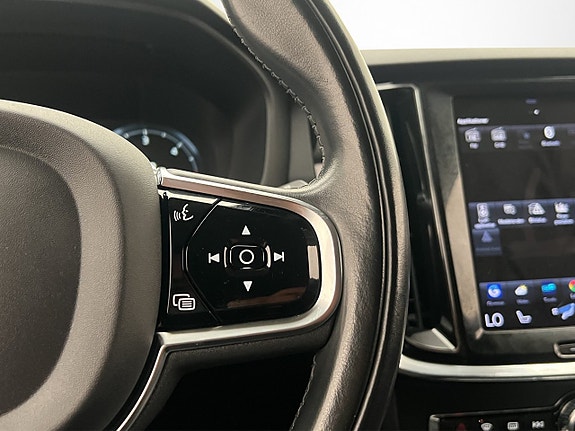 Volvo V60 16 of 30