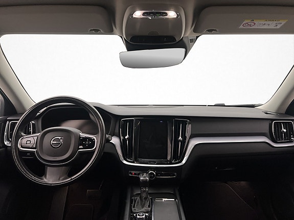 Volvo V60 12 of 30