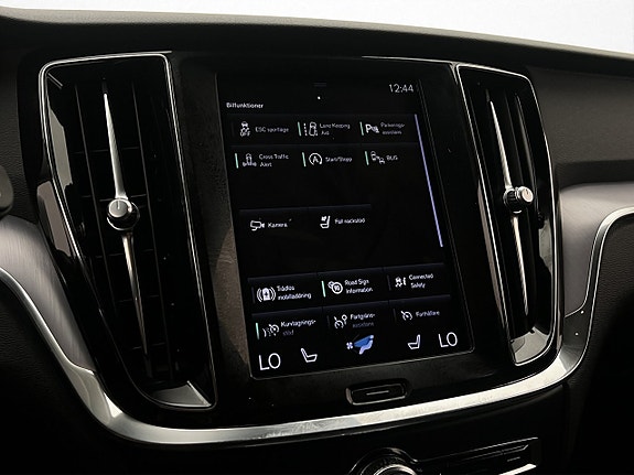 Volvo V60 20 of 30
