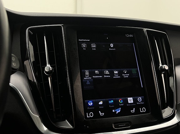 Volvo V60 22 of 30