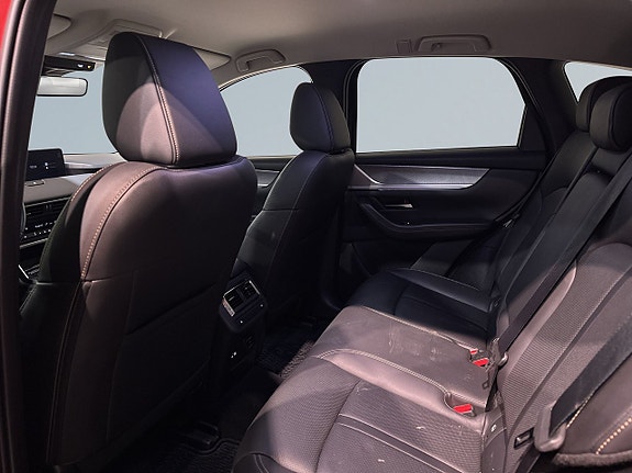 Mazda CX-60 13 of 23