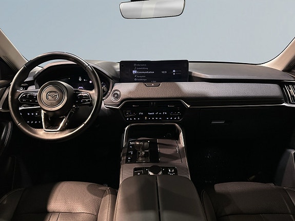 Mazda CX-60 8 of 23