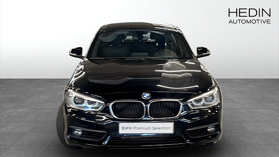 BMW 118d 8 of 9