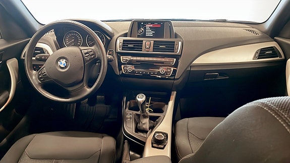 BMW 118d 4 of 9
