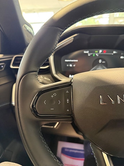 Lynk & Co 01 18 of 19