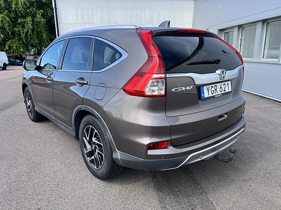 Honda CR-V 4 of 6