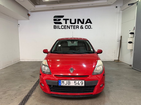Renault Clio 2 of 15