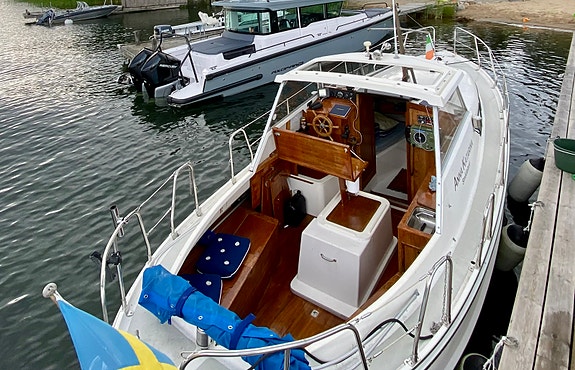 IW25 snipa – Volvo Penta D2-75, endast 303 timmar 2 of 18
