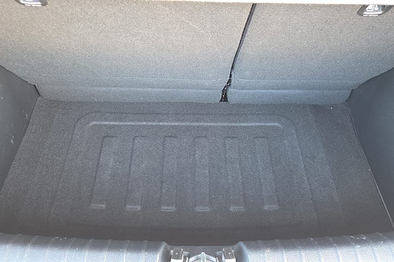 Kia Picanto 16 of 19