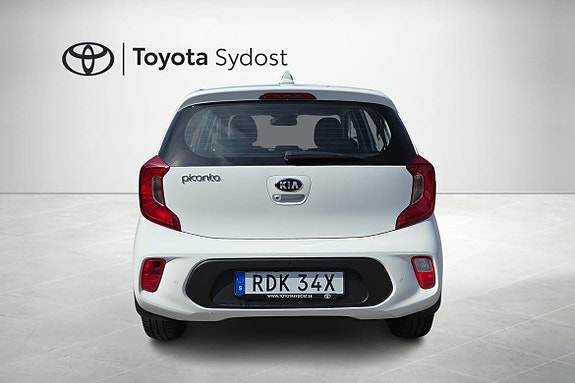 Kia Picanto 5 of 19