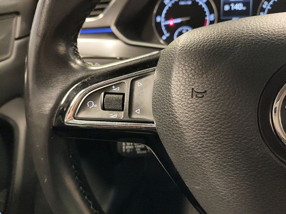 Skoda Superb 23 of 26